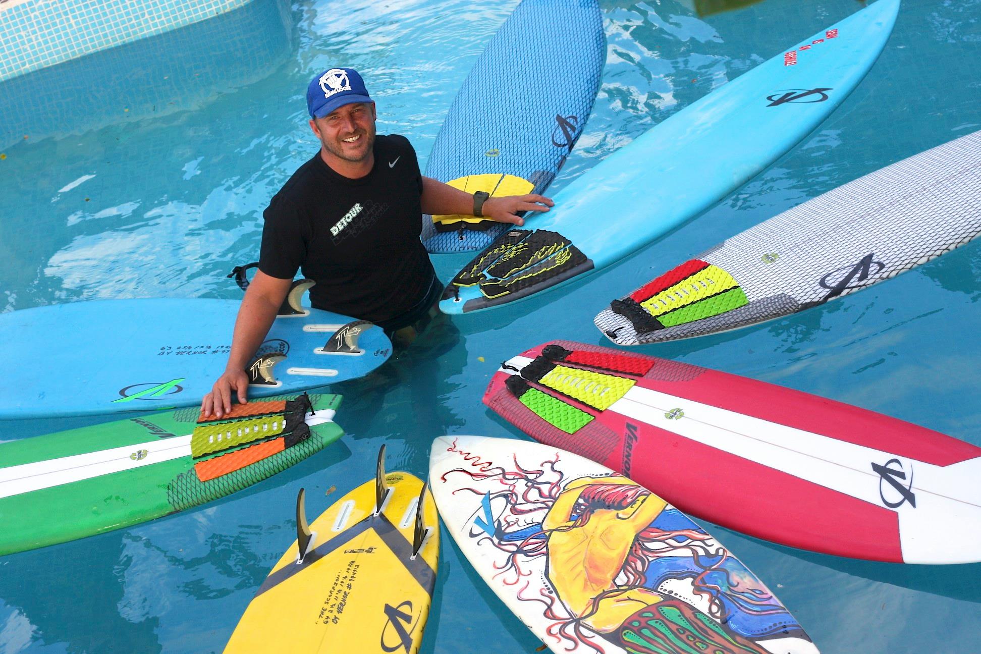 No photo description available.