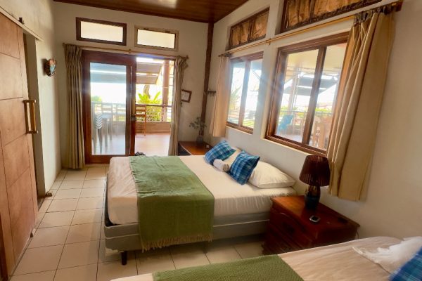 Ocean Front Room – Sirena Surf Lodge